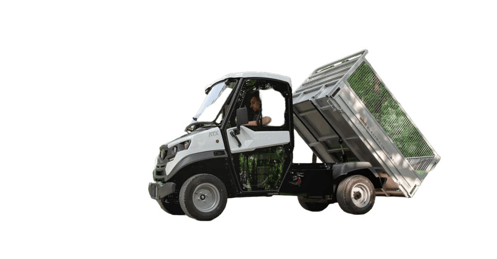 Véhicule utilitaire électrique ATX 330 équipé d’une benne réhaussée